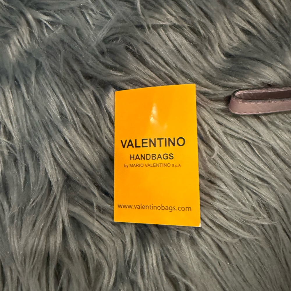 Valentino Mia Signature Leather Bag - Picture 11 of 14